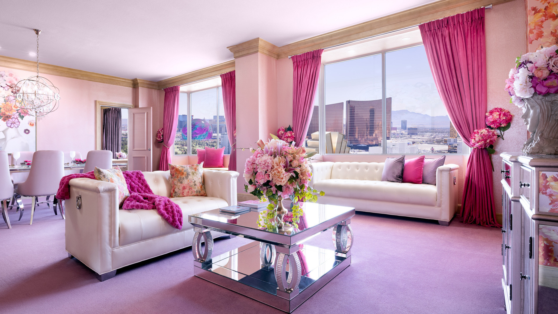 Westgate Las Vegas Resort & Casino Blooms with New Flower Suite
