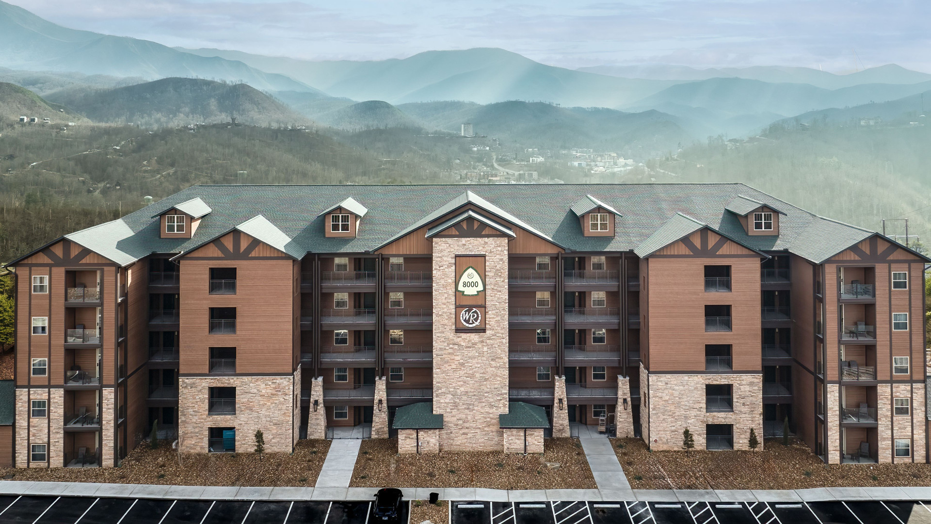 Smoky_Mountain_8000Bldg