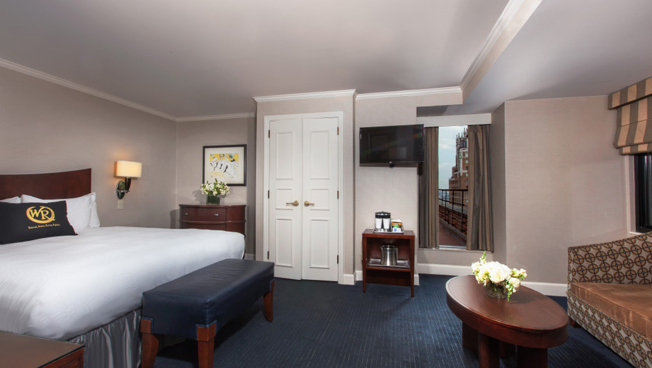 NYC Suites With Balcony | Westgate New York City | Hotels Rooms in NYC ...