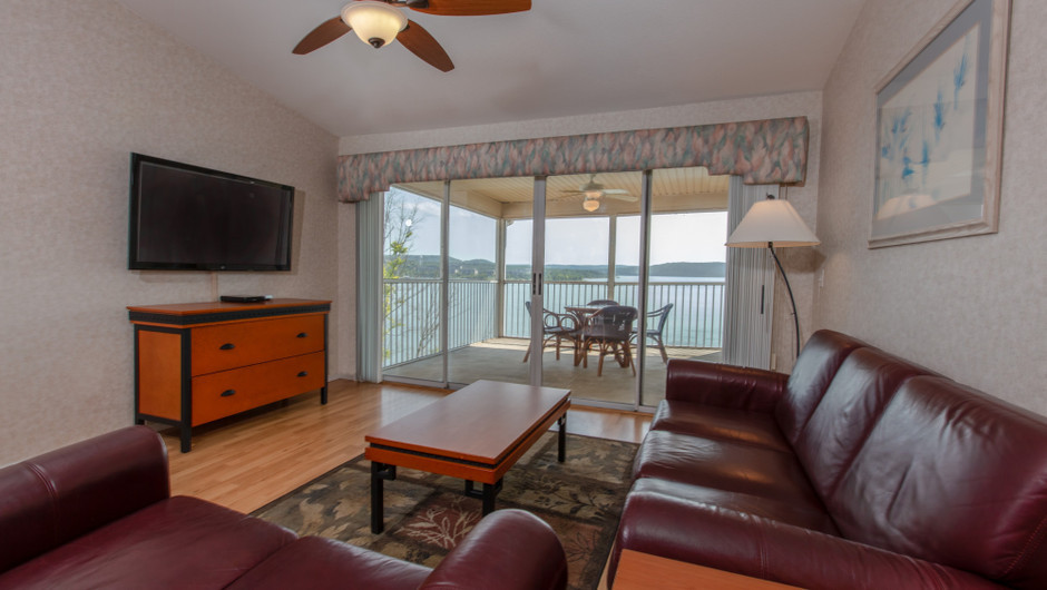 2 Bedroom Lake View Villa | Westgate Branson Lakes Resort ...