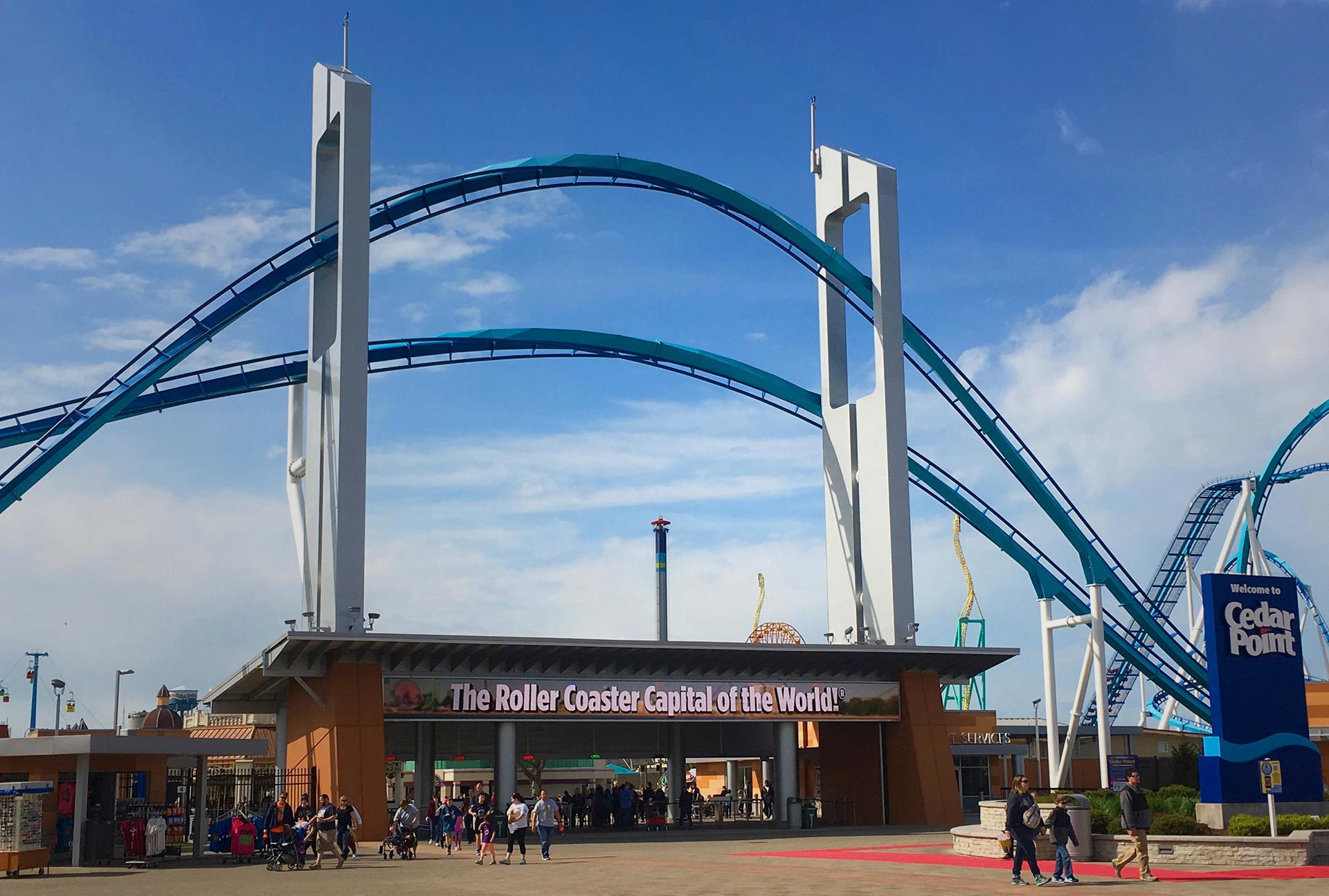 6 Theme Parks Weigh In On Wait Times The Ultimate Fastpass Showdown Westgate Resorts - top thrill dragster roblox song id