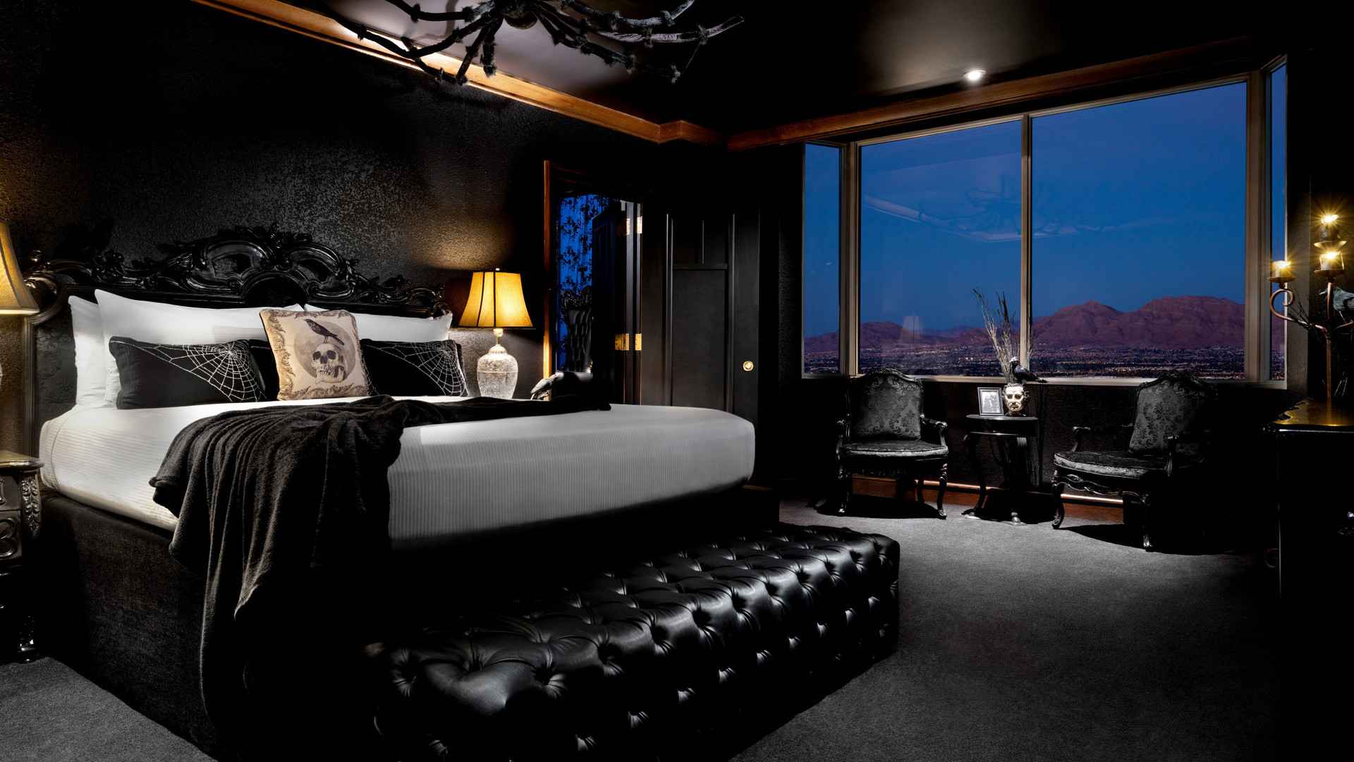 ENTER IF YOU DARE: Westgate Las Vegas Resort & Casino Reveals New Halloween-Themed Suite